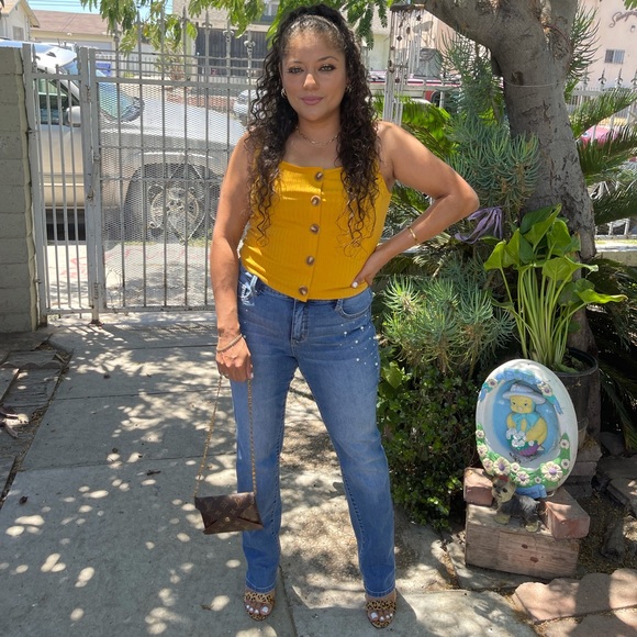 Meet your Posher, Sarah - Picture 9 of 17